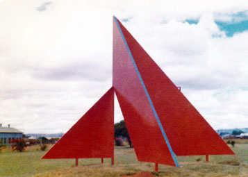 Hannatjie van der Wat "Abstract I, Homage to Pythagoras", 1978 - painted steel - 6m H