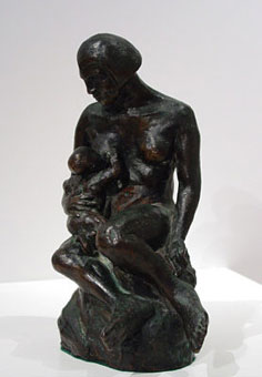 Rene SHAPSHAK "Mother and child" bronze 24cm H (img VGallery 34 - 2006)