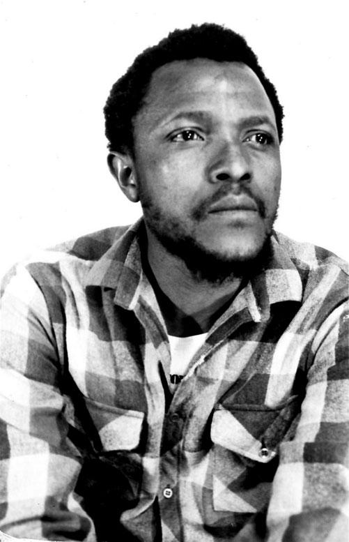 Temba CYRIL Mokhethi KUMALO in 1981 (img. © Ding's Studio, Johannesburg) 